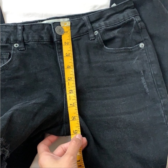 Garage black skinny denim, distressing to thigh/knee, size 3, 8”rise, 30” inseam - Picture 6 of 7